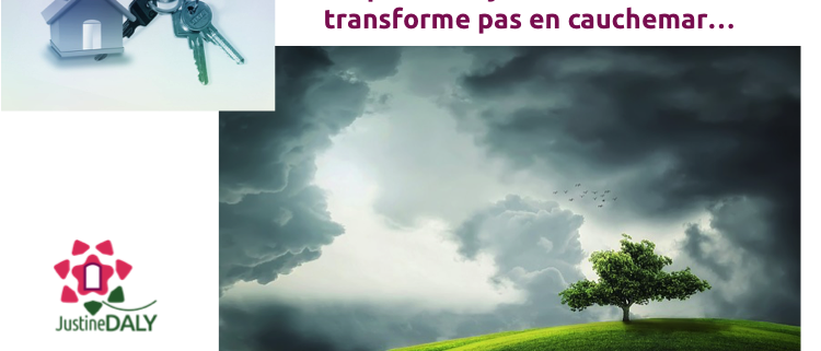 Photo d'une coline et d'un arbre avec un ciel orageux et une tornade et un trousseau de clef qui a pour but d'évoquer la sécurisation d'un projet immobilier